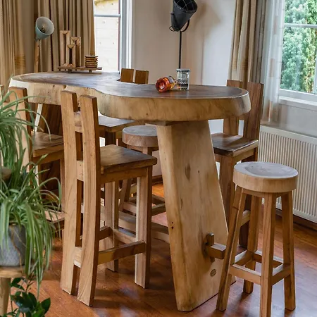 Cosy Forest With A Barrel Sauna Voorthuizen