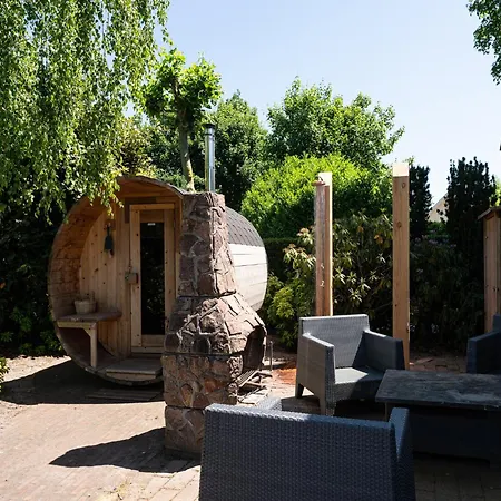 Prázdninový dům Forest With Pets