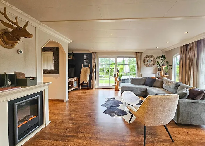 Feriehus Forest With Pets *