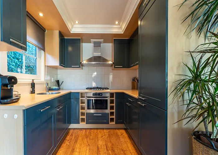 Semesterbostad Forest With Pets Voorthuizen