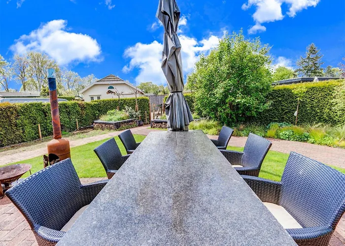 Forest With Pets Voorthuizen